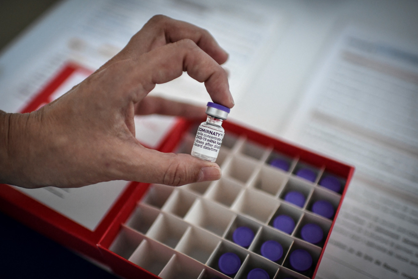 Az AstraZeneca legolcsóbb, a Sinopharm a legdrágább a vakcina-világpiacon – Qubit