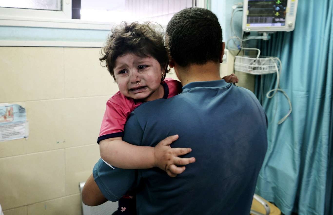 Már 28 halálos áldozata van a légicsapásoknak Gázában – 444